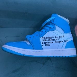 Air Jordan 1 Off White UNC